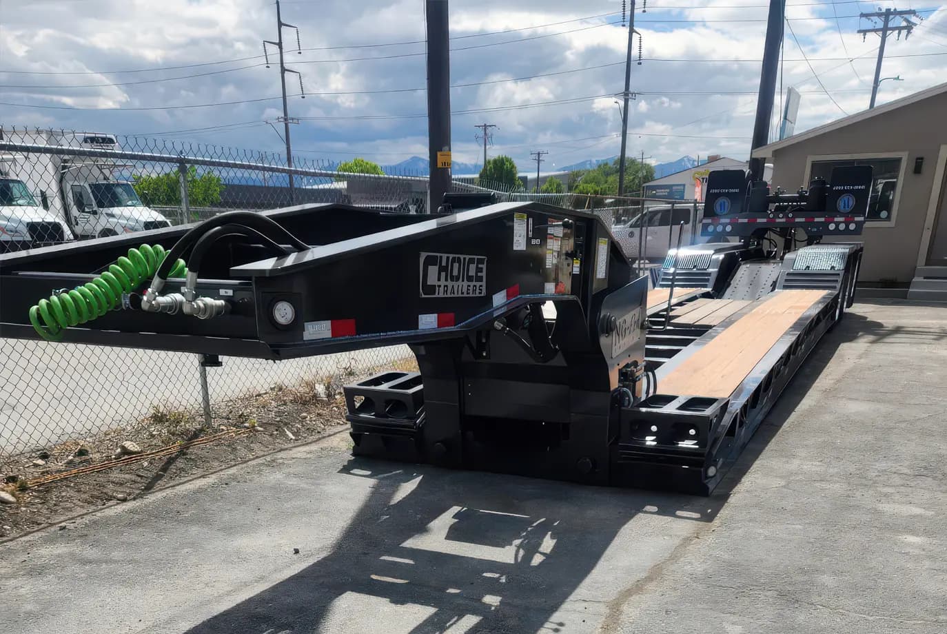 355NG Denali Package Lowboy Trailer
